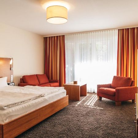 Consulat Des Weins Hotel Sankt Martin Bagian luar foto
