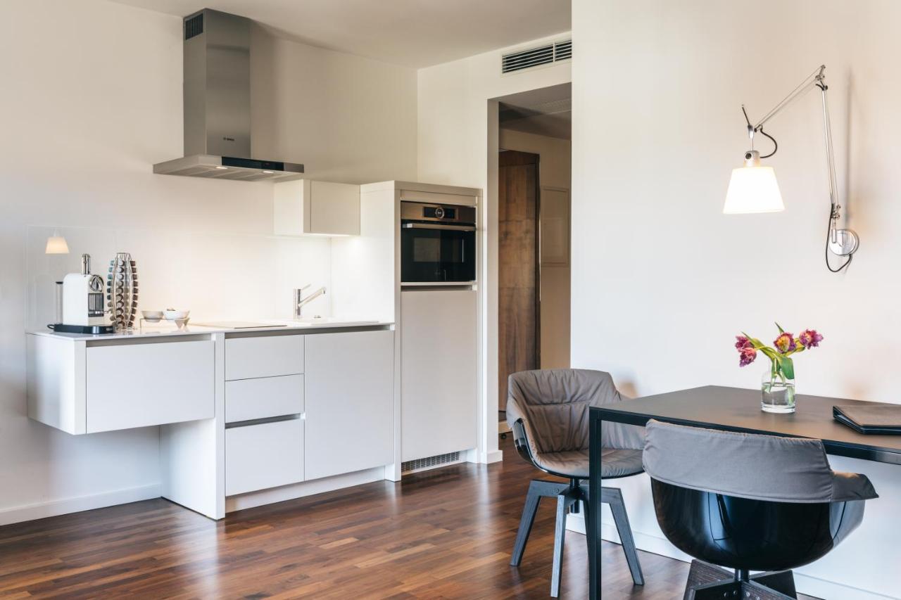 Consulat Des Weins Hotel Sankt Martin Bagian luar foto