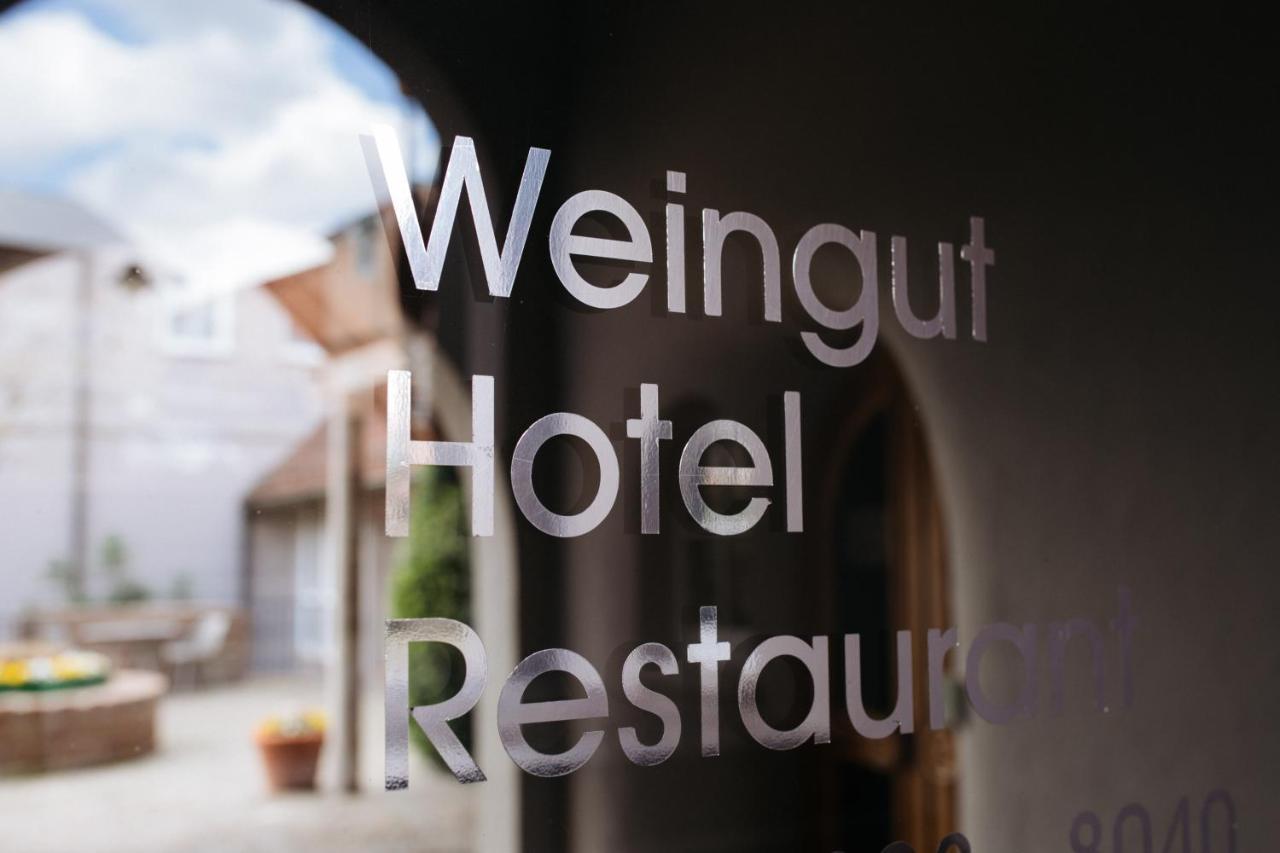 Consulat Des Weins Hotel Sankt Martin Bagian luar foto