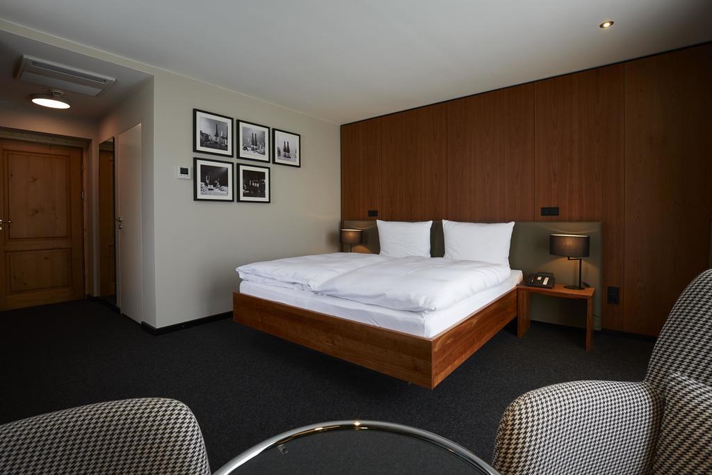 Consulat Des Weins Hotel Sankt Martin Bagian luar foto