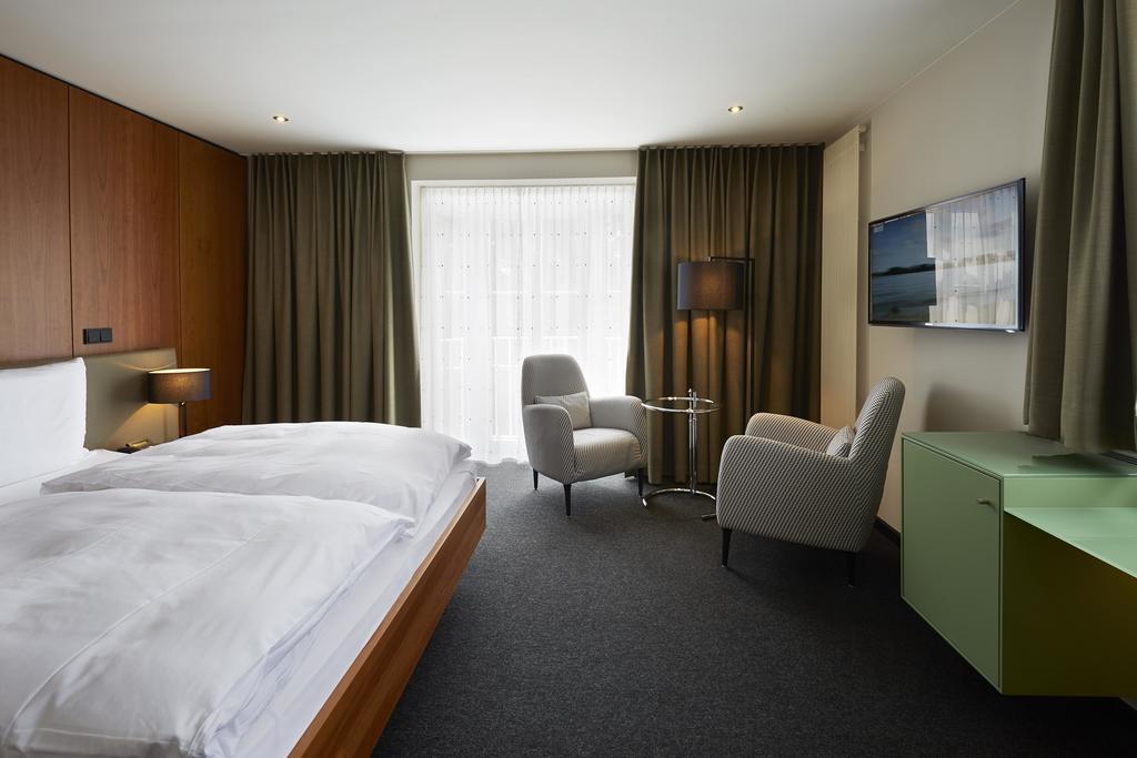 Consulat Des Weins Hotel Sankt Martin Bagian luar foto