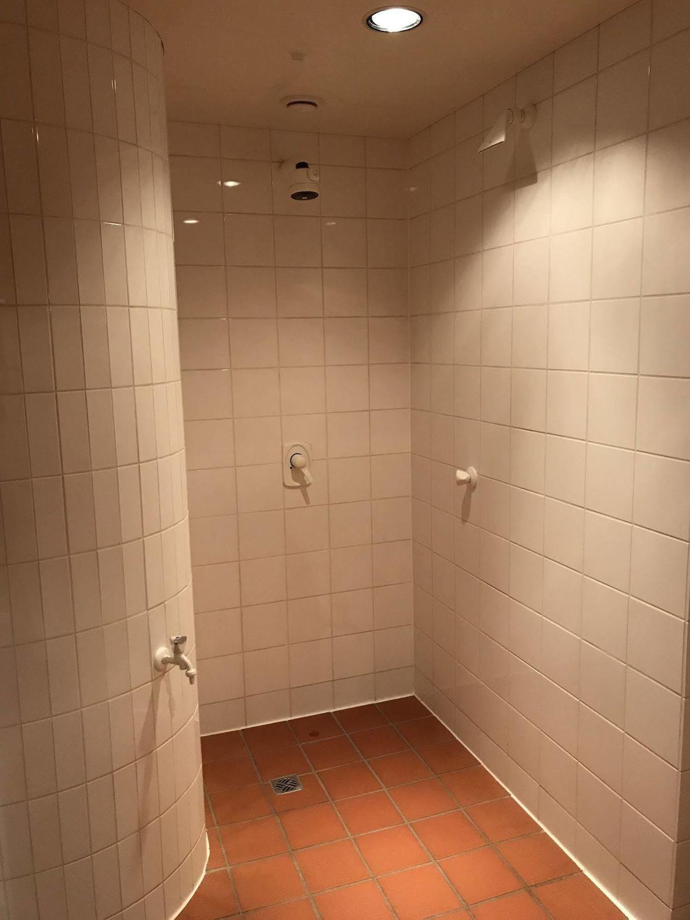 Consulat Des Weins Hotel Sankt Martin Bagian luar foto